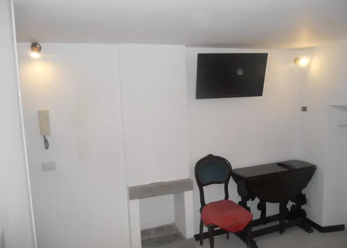 Studio In Trastevere Panieri 48 10