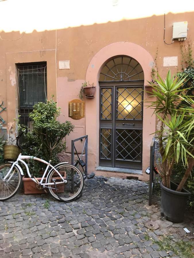 Studio In Trastevere Panieri 48 10 Apartment