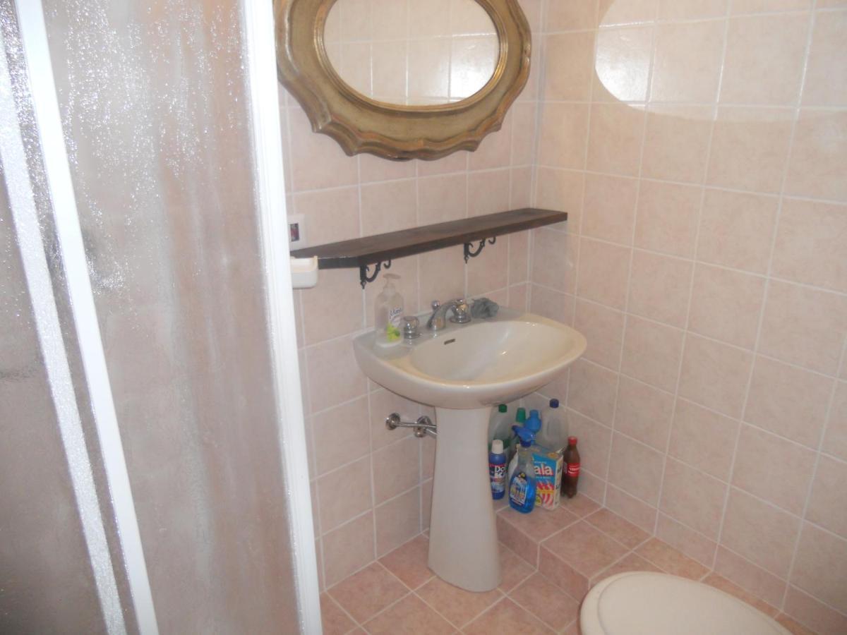 Studio In Trastevere Panieri 48 10 Apartment Rom
